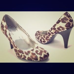 Style & co leopard print heels