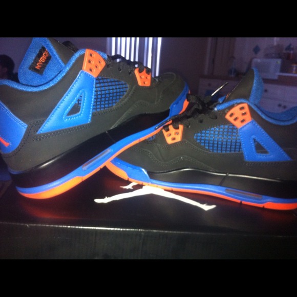 Jordan cav 4s - sneakers size 4.5