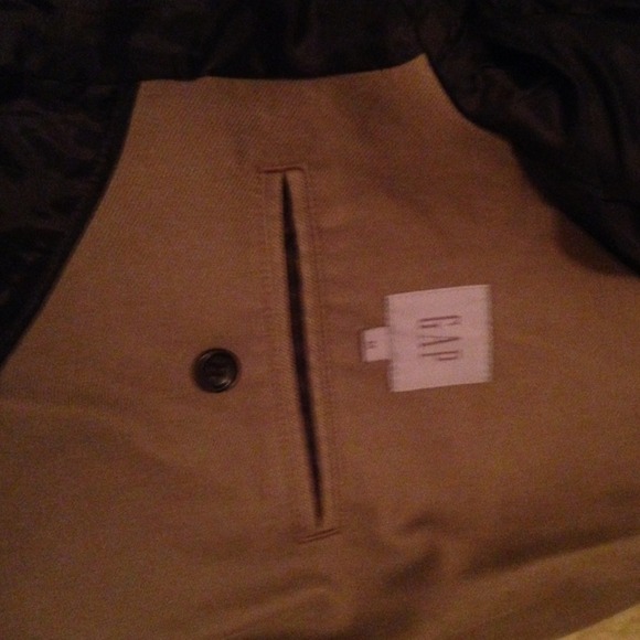 Blazer - Picture 2 of 2