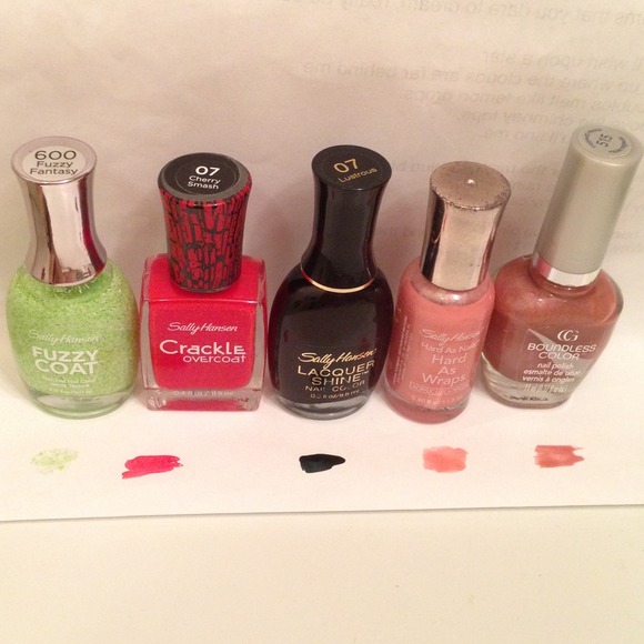 Sally Hansen, pa, and CG Nail Polishes - Picture 3 of 4