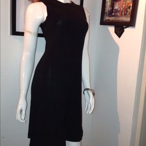 Banana Republic black shift dress