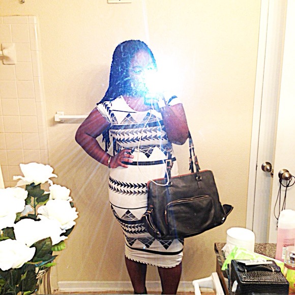 Aztec body con dress