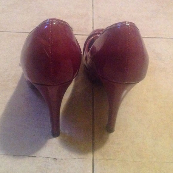 Charlotte Russe Dark Red Open-Toe Stilletos Size 7 - Picture 3 of 4