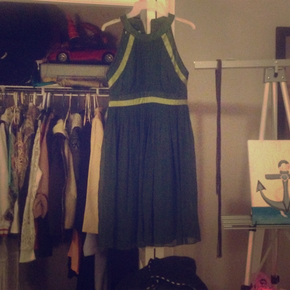 👗Maggy London👗 Green Dress
