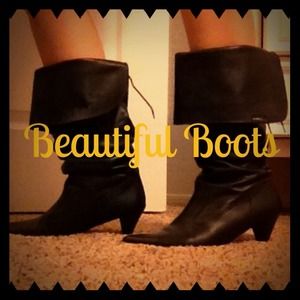 ⚠️Vintage leather boots