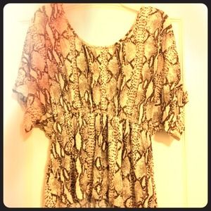 ⚠️Sexy Snake Print Top