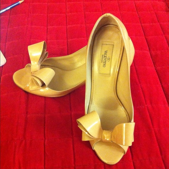 SOLD - Picture 3 of 4