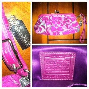 Authentic COACH wristlet clutch
