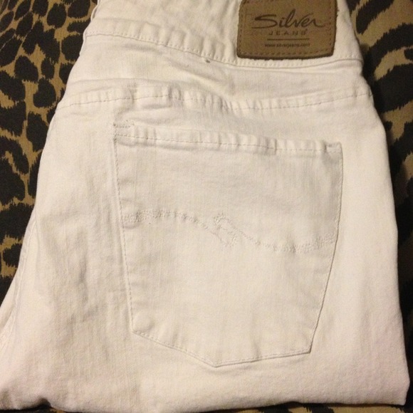 Silver Jeans brand capris