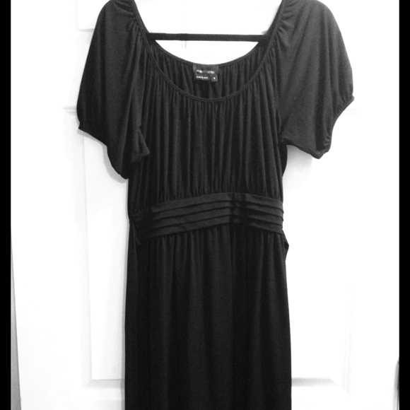 Max & Cleo black dress