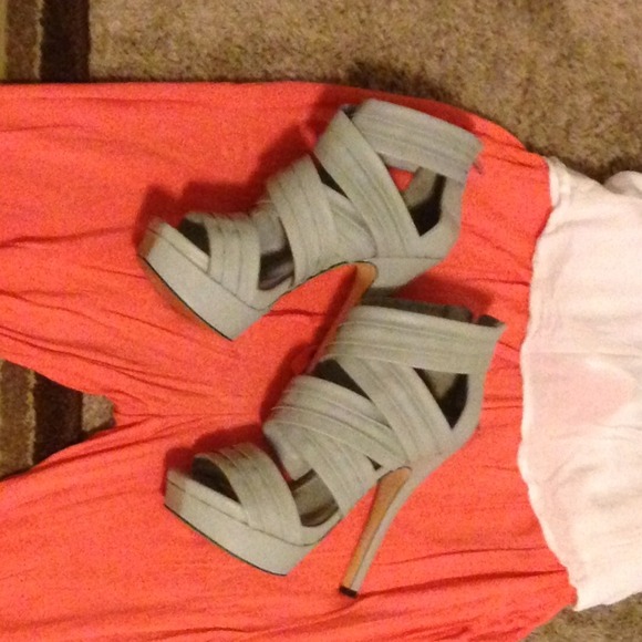 Shoe - Picture 1 of 1