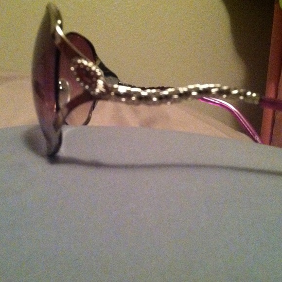 Very nice - Picture 3 of 3