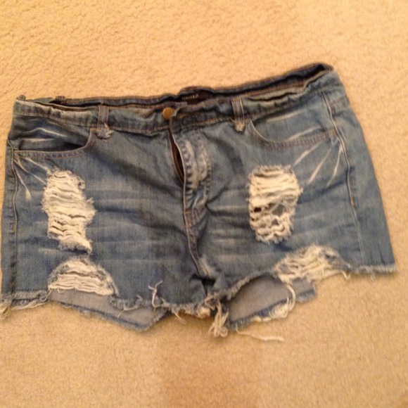 Forever 21 cut off jean shorts