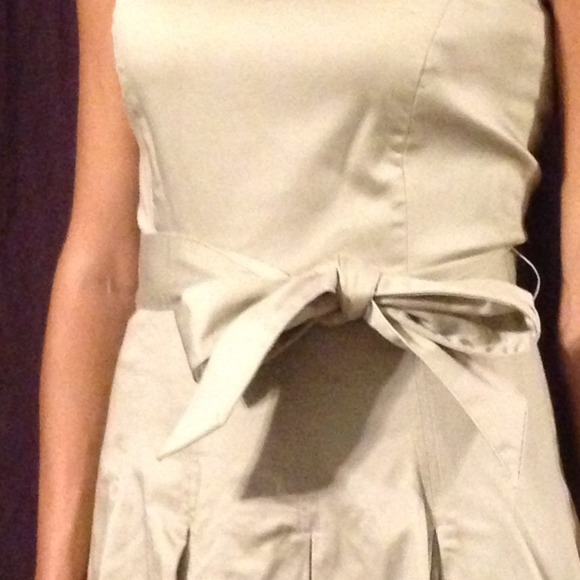 ❌❌SOLD in bundle❌❌Calvin Klein khaki dress - Picture 2 of 2