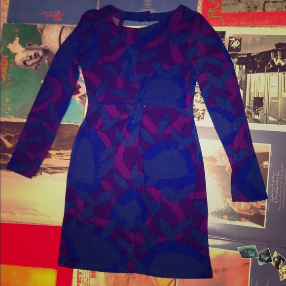 >Traded< blue&purple sweater dress w cutout  back