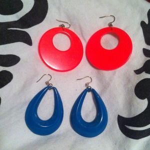 BUNDLED EARRINGS