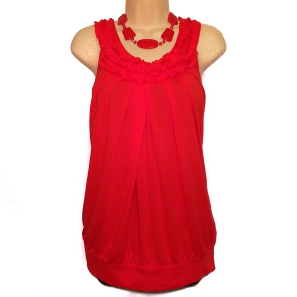 🚫Sold🚫#123 Adorable Red Top Sleeveless