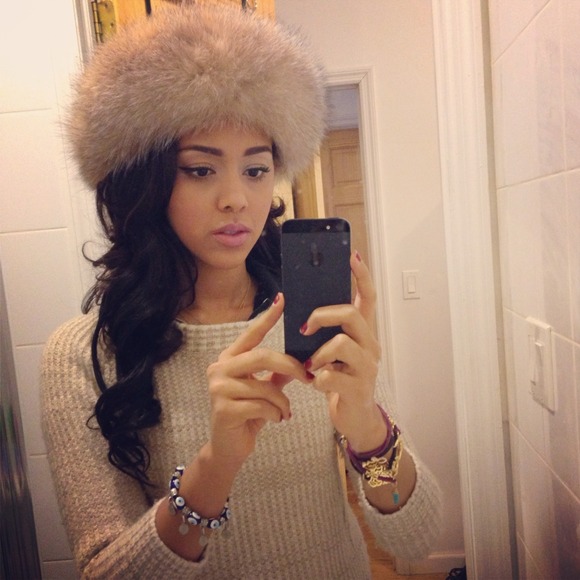 Fur hat
