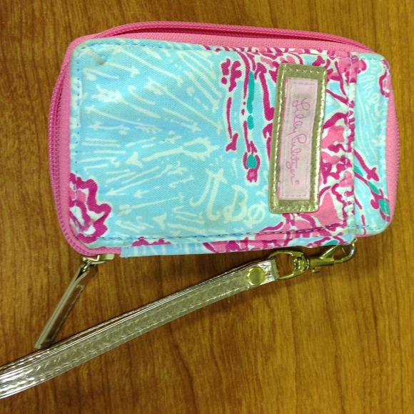 Lilly Pulitzer wristlet