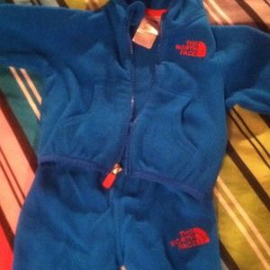 Baby boy north face 3-6 m