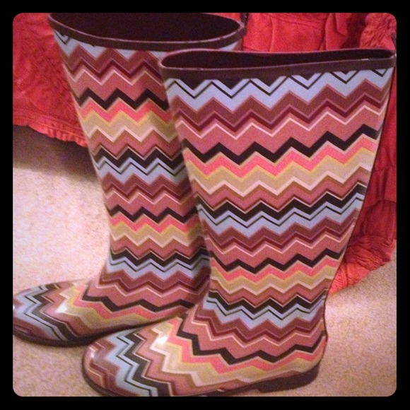 Missoni for Target rainboots... NEVER WORN