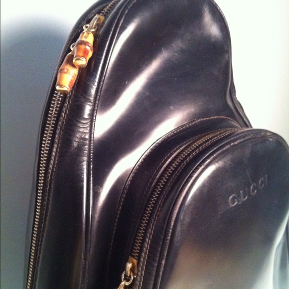 Authentic Vintage Gucci Black Leather Bamboo Bag