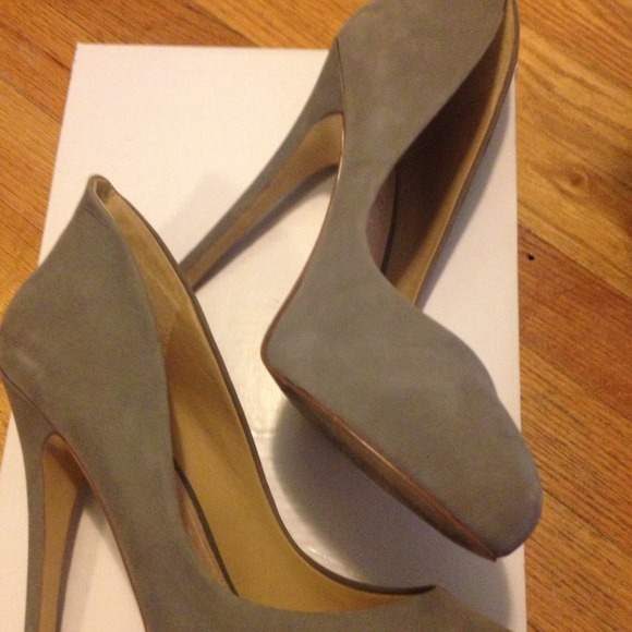 Grey suede ALDO pumps worn once