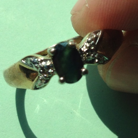 Beautiful ring!!! - Picture 3 of 3