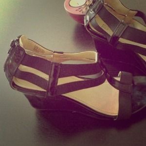 Bunndddllleee traddeee