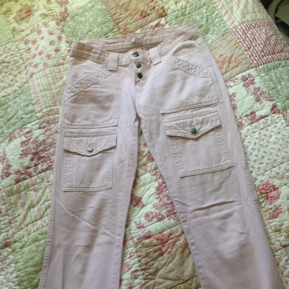 Light pink jeans. - Picture 1 of 3