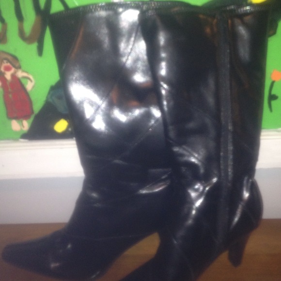 Black boots