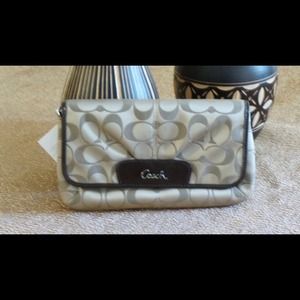 ***PRICE REDUCED**Coach Signature Sateen Wristlets