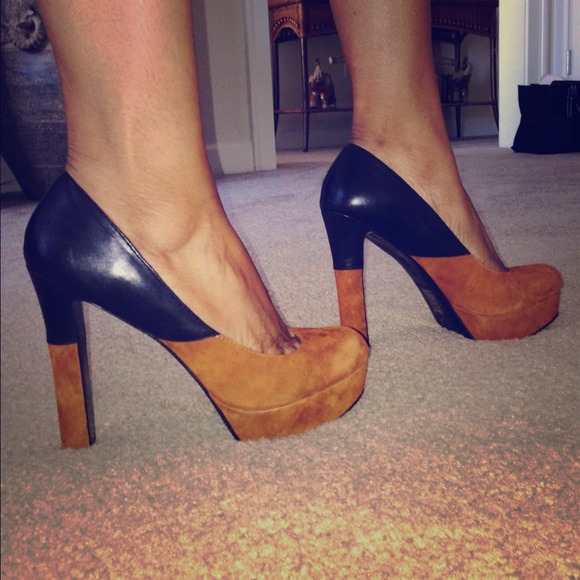 🚫SOLD LOCALLY Brand New Dolce Vita Pumps!♥️