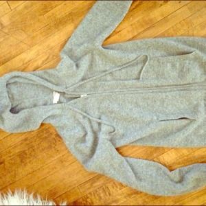 🚫SOLD🚫100% CASHMERE J CREW Zip-Up