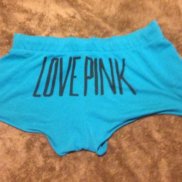 Victoria secret shorts - Picture 2 of 2