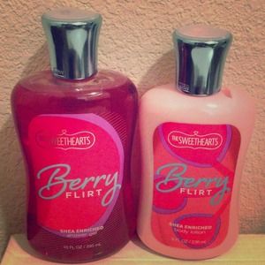 HOLD Berry Flirt Shower Gel & Body Lotion