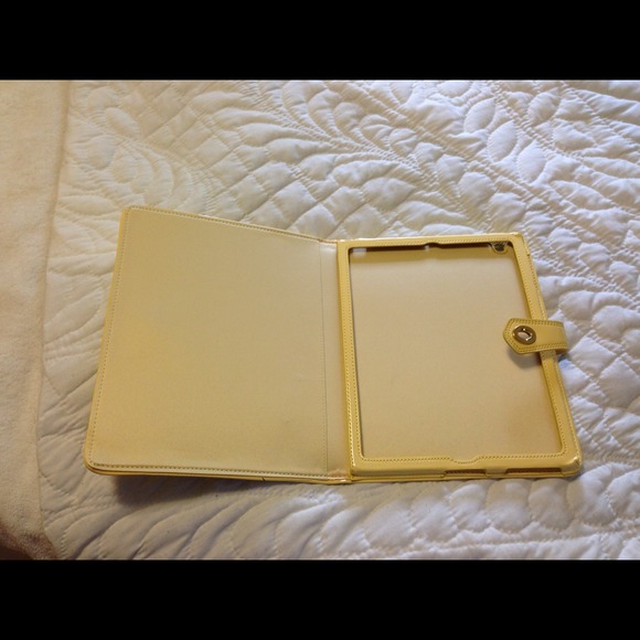 Authentic Coach iPad case. - Picture 2 of 3