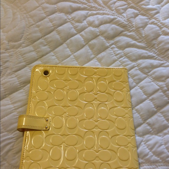 Authentic Coach iPad case. - Picture 3 of 3