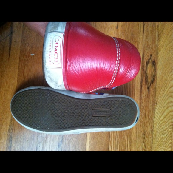 coach sneakers  9.5 - Picture 2 of 2