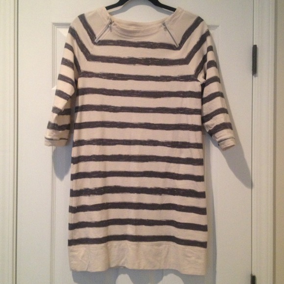 HOLD for @annathorn LOFT dress