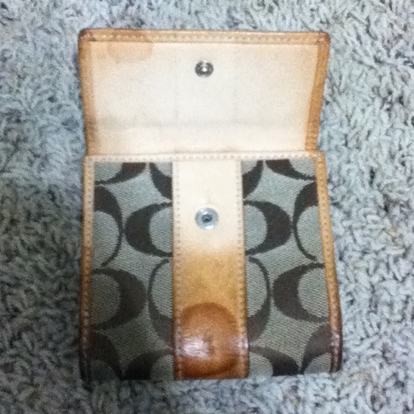Coach wallet - Picture 2 of 4