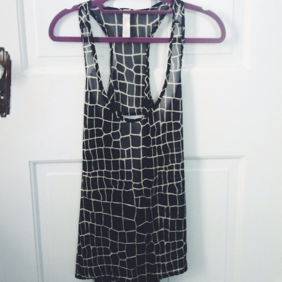 Black and white crocodile pattern shirt