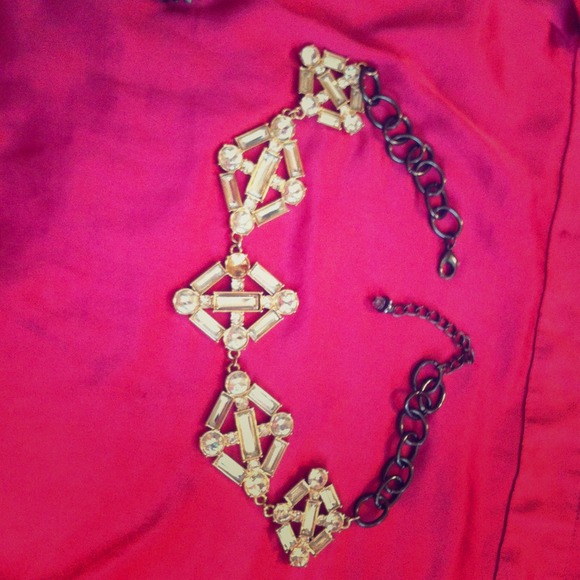 🔴🔴🔴🔴🔴hold 🔴Necklace