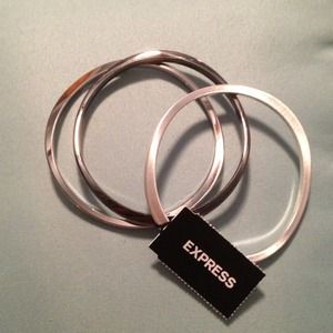 🚫🙈SOLD. Bangle bracelets