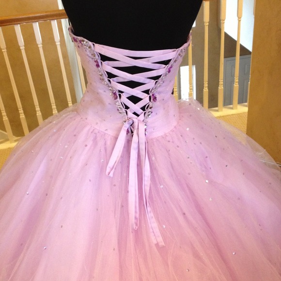 Prom dress - Picture 3 of 4