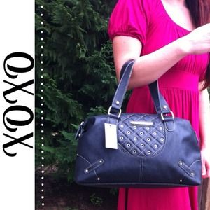 Bundled for lorieattigliato