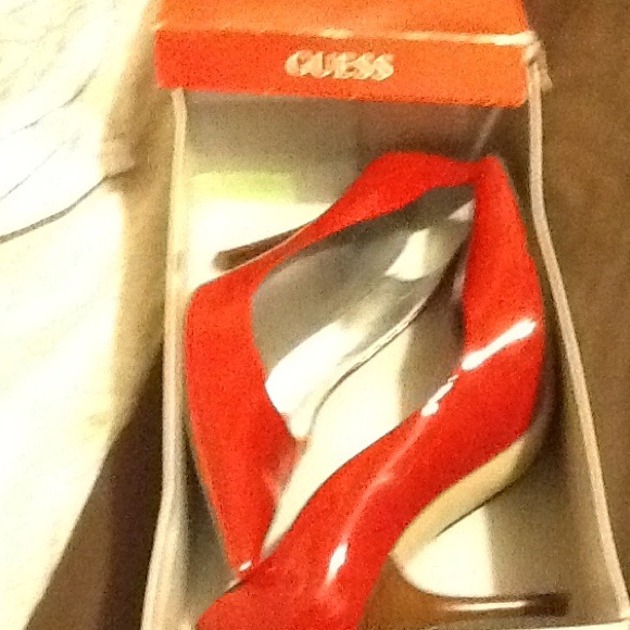 Guess high heals ... - Picture 4 of 4
