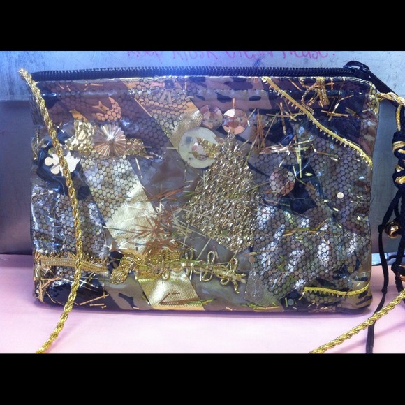 Northern Brights handcrafted shoulder purse. - Picture 3 of 4