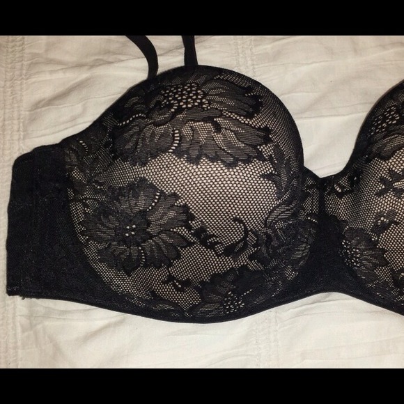 VS Body by Victoria. 36b. Black - Picture 2 of 4