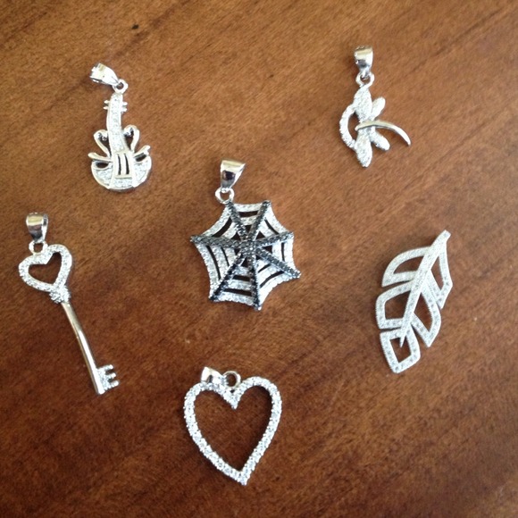 Pendants to hang on necklace